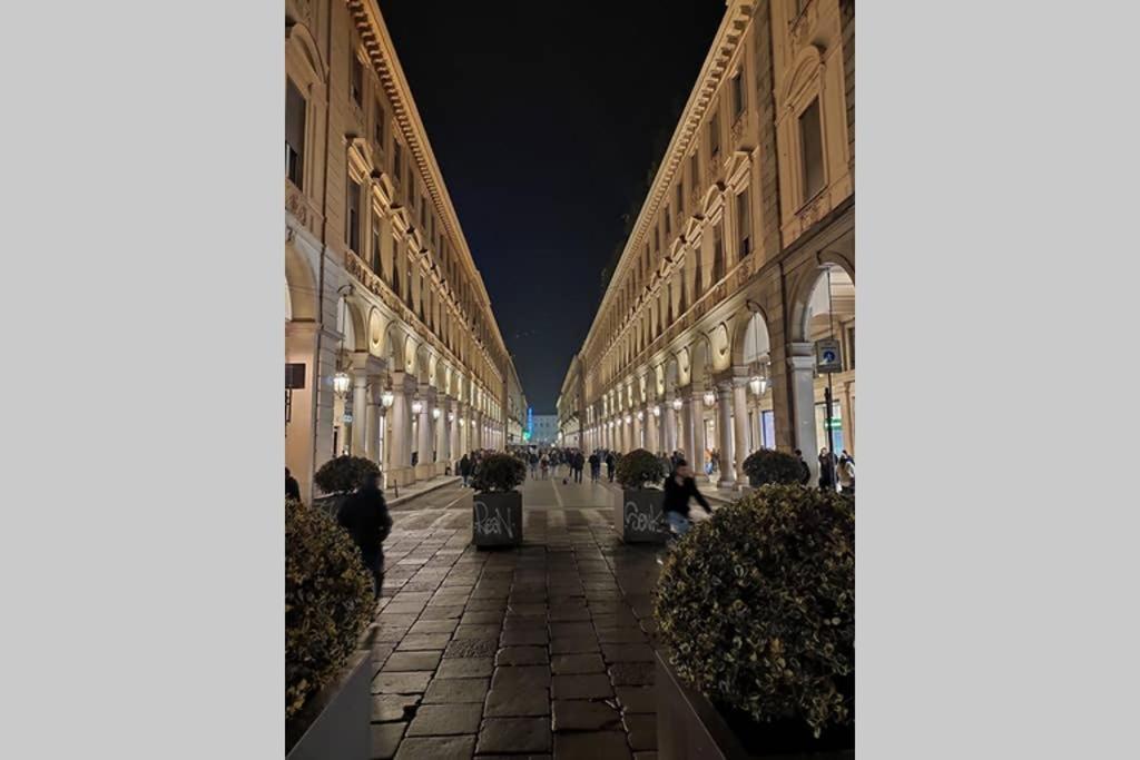 Domus Nova - Una Finestra Sui Tetti Torino Kültér fotó
