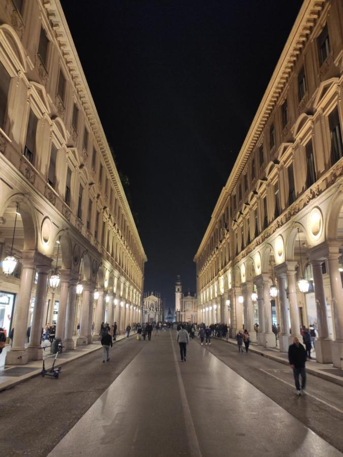 Domus Nova - Una Finestra Sui Tetti Torino Kültér fotó