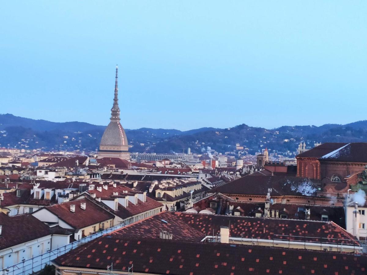 Domus Nova - Una Finestra Sui Tetti Torino Kültér fotó