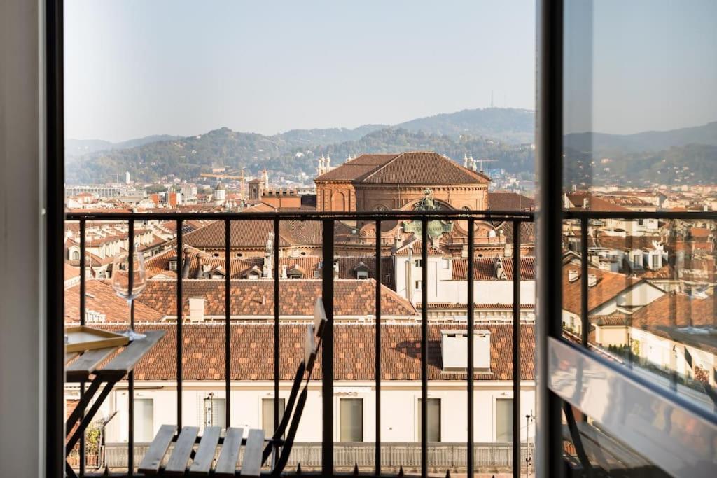 Domus Nova - Una Finestra Sui Tetti Torino Kültér fotó